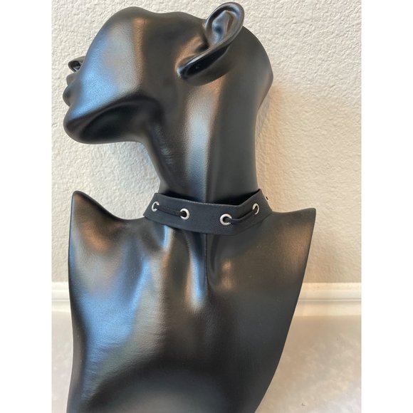 NWT Ettika Black Leather Adjustable Flat Choker w/Suede Laced Grommets - Picture 1 of 2